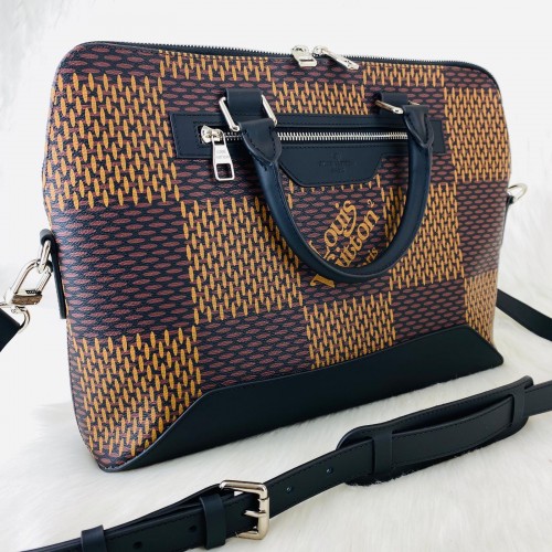 LOUİS VUİTTON AVENUE SOFT BRİEFCASE OVERSİZE