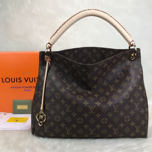 LOUİS VUİTTON ARSTY CLASSİC VEJİTAL